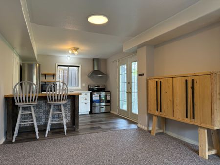 For Lease - 132 Brown Wood Drive, Barrie, Ontario - Photo 3