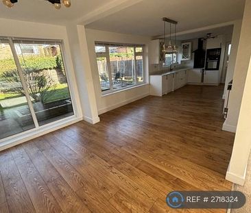 3 bedroom detached house to rent - Photo 6