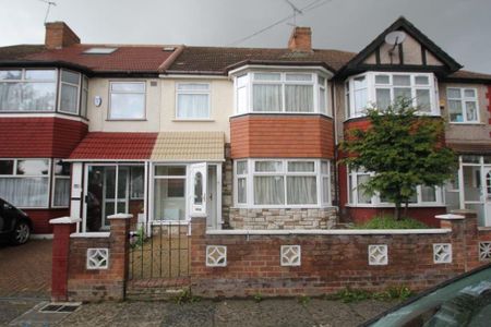 5 bedroom terraced house to rent - Photo 2