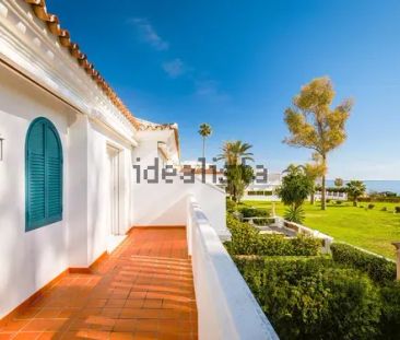 Alquiler de chalet adosado en Guadalmina Baja - Photo 3