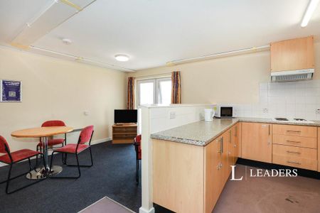 1 bedroom detached house to rent - Photo 3