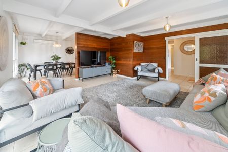25 Neville Drive, - Photo 4
