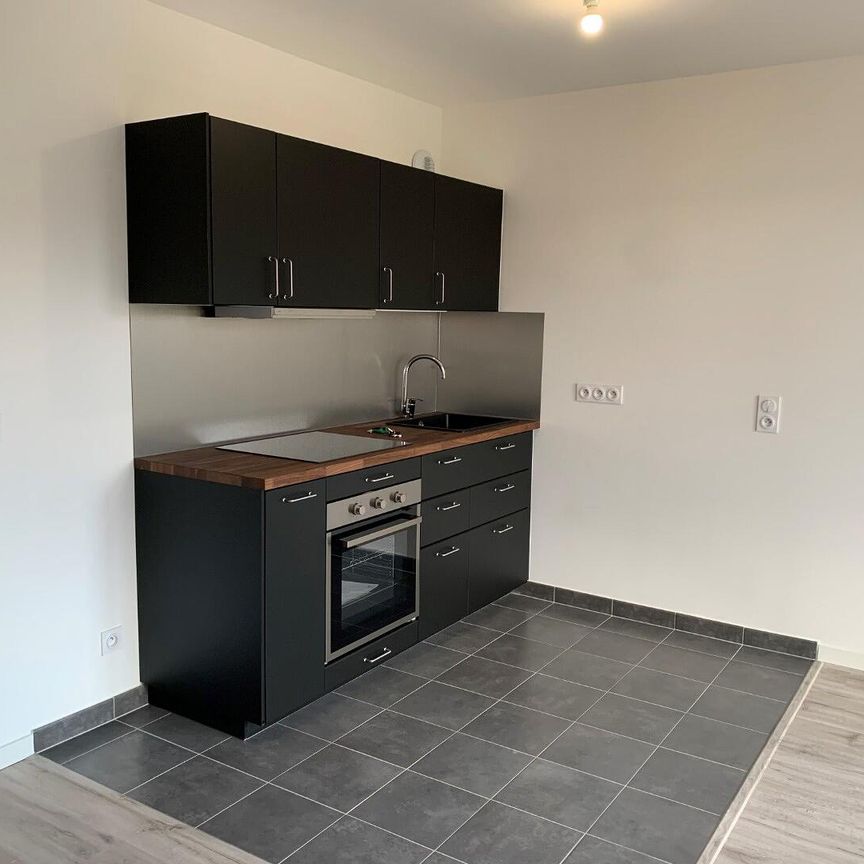 location Appartement T2 DE 41m² À AUBERGENVILLE - Photo 1
