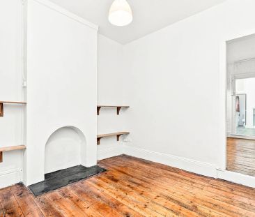 Two Bedroom Terrace Located on a quite street - Photo 1