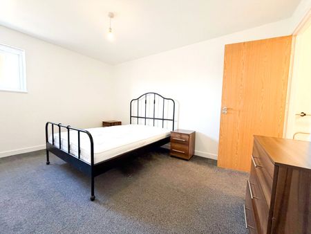 Ladywell Point, Pilgrims Way, Salford, Greater Manchester, M50 1AZ - Photo 2