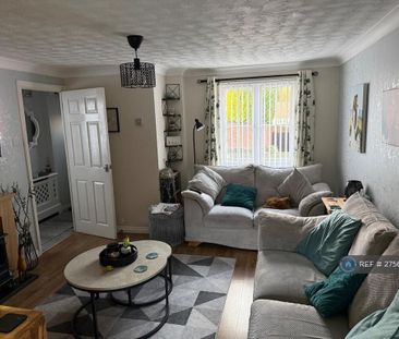 3 bedroom semi-detached house to rent - Photo 2