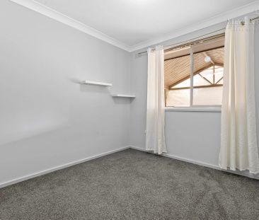 25 Bavaria Street, Tolland NSW 2650 - Photo 2