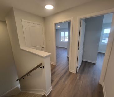 For Lease - 801 Glenroy Gilbert Drive Unit# 22, Barrhaven, Ontario - Photo 5