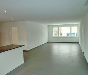 Modernes, zentrales Wohnen mit grosser Loggia (23m²) - Photo 1