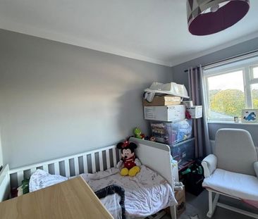 2 Bedroom Terraced To Let - Photo 3