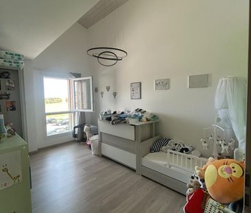 À LOUER MAGNIFIQUE DUPLEX DE 7 PIÈCES À PAMPIGNY (VD) - Photo 2