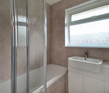 Trenance Close, Brookvale, Runcorn, WA7 6EG - Photo 2