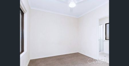 1x1 Unit in Beckenham with Balcony - Photo 4