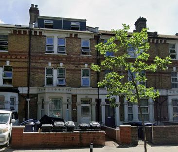 The Vale, Acton W3, London - Photo 1