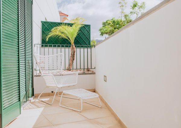 APARTAMENTO 2 QUARTOS | MOBILADO