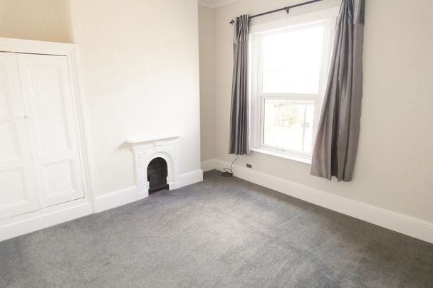 Garstang Road, Preston - Photo 1