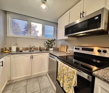 For Lease - 35 Champine Square, Clarington, Ontario - Photo 2