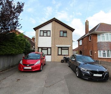 Cynthia Road, Parkstone, Poole - Photo 4