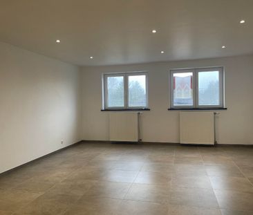 Appartement met 2 slaapkamers, Koersel centrum - Photo 3