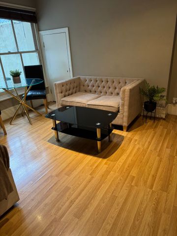 Studio Flat, Bedford Hill, SW12 - Photo 3