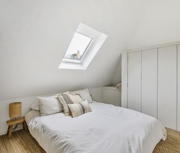 4 bedroom semi-detached house to rent - Photo 5