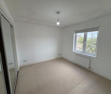 4 bedroom detached house to rent - Photo 5