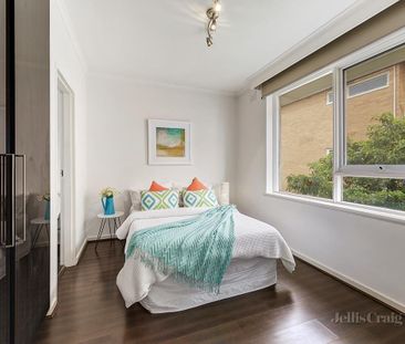 8/77 Edgar Street North, Glen Iris - Photo 2