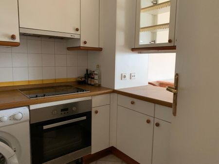 Apartamento T1 para arrendamento sem móveis em condomínio no centro do Estoril - Photo 3