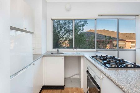 2/42 Ben Boyd Road Neutral Bay - Photo 3