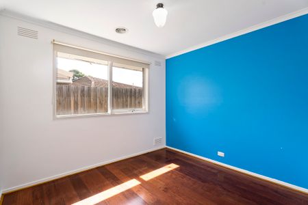 3 Mirboo Court, Brookfield. - Photo 2