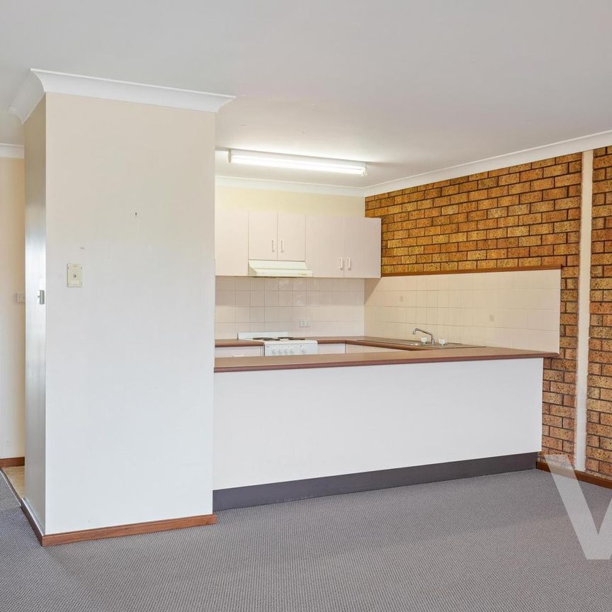 3/103 Cowlishaw Street, Redhead - Photo 1