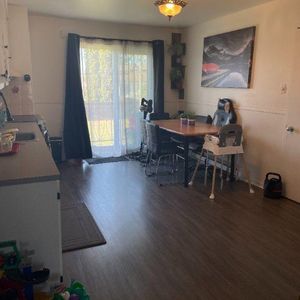 Beau Grand 4 1/2 à louer - Photo 2