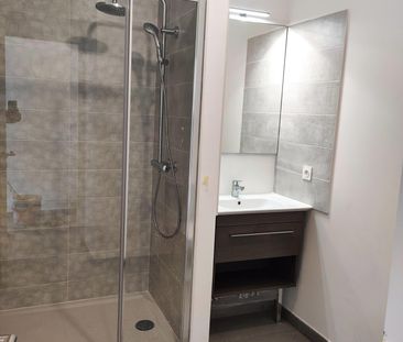 Location Appartement 2 pièces 46m² NANTES 44200 - Photo 4