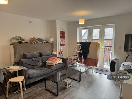 1 bedroom flat to rent - Photo 5