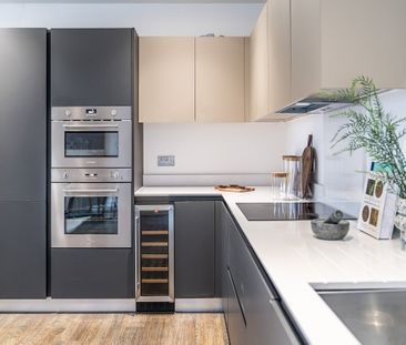 Watteau Square - Photo 2