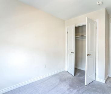 For Lease - 20 Lavinia Road, Brampton, Ontario - Photo 6