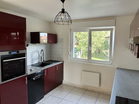 Location Appartement 3 pièces 82m² RIXHEIM 68170 - Photo 2
