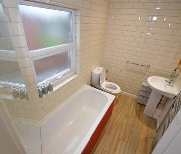 5 bedroom terraced house to rent - Photo 4