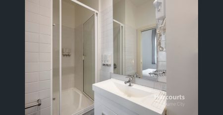 Iconic Melbourne Laneway (Electricity & Water usage included) - Photo 5