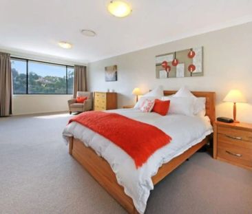 “Family Sanctuary in Gymea Bay” - Photo 3