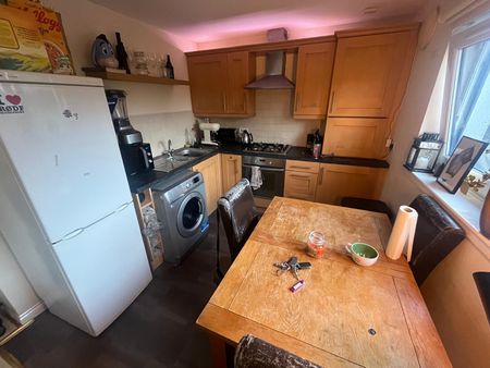 Springburn Road, Glasgow, G21 1SA - Photo 4