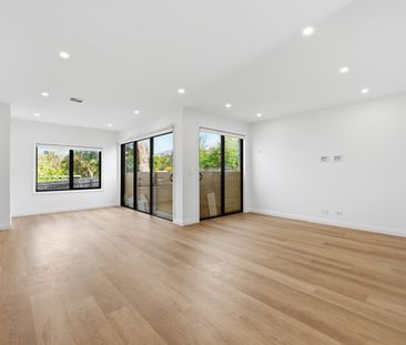 The Brand New Luxury Family Home You've Been Waiting For - Photo 1