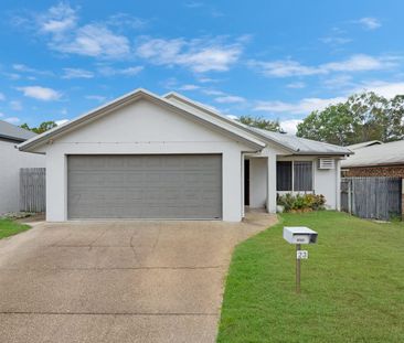 Amazing Location - Spacious Family Home - Photo 1