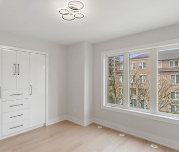 For Lease - 21 Galleria Parkway Unit# 21, Markham, Ontario - Photo 1