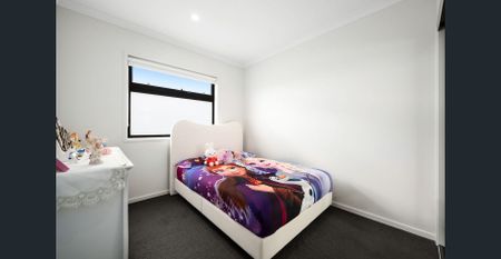 Modern Comfort and Style in Truganina's Best Location! - Photo 3