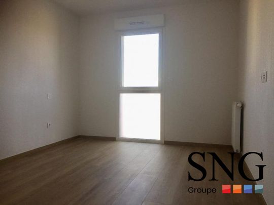 T2 AVEC BALCON ET PARKING - Photo 1