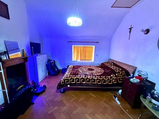 4 bedroom terraced house to rent - Photo 1