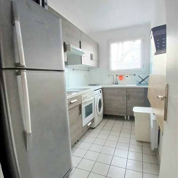 2 pièces - Meublé - 48,11 m² - 1er étage - Colocation non autorisée - Photo 1