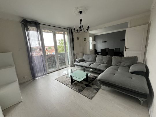 Location Appartement 3 pièces 67m² - Photo 1