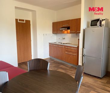 Pronájem bytu 1+kk 36 m² - Photo 1